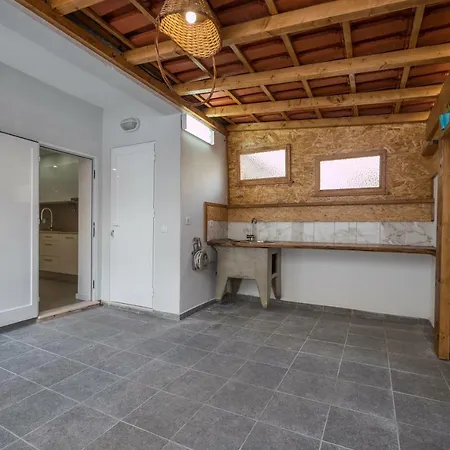 Casa 28 Сетубал