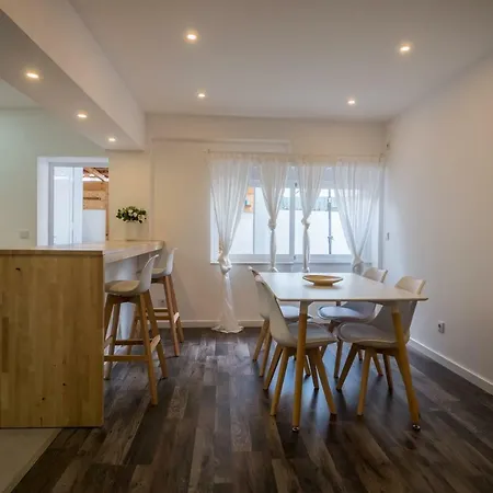 Casa 28 Апартаменты Сетубал